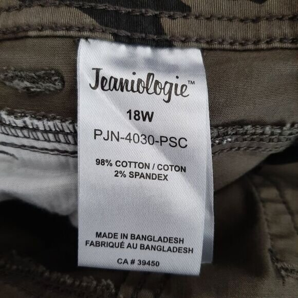 FRANKIE & STELLA Camo Capri Crop Casual Pants Green Sz 18 - Picture 10 of 10